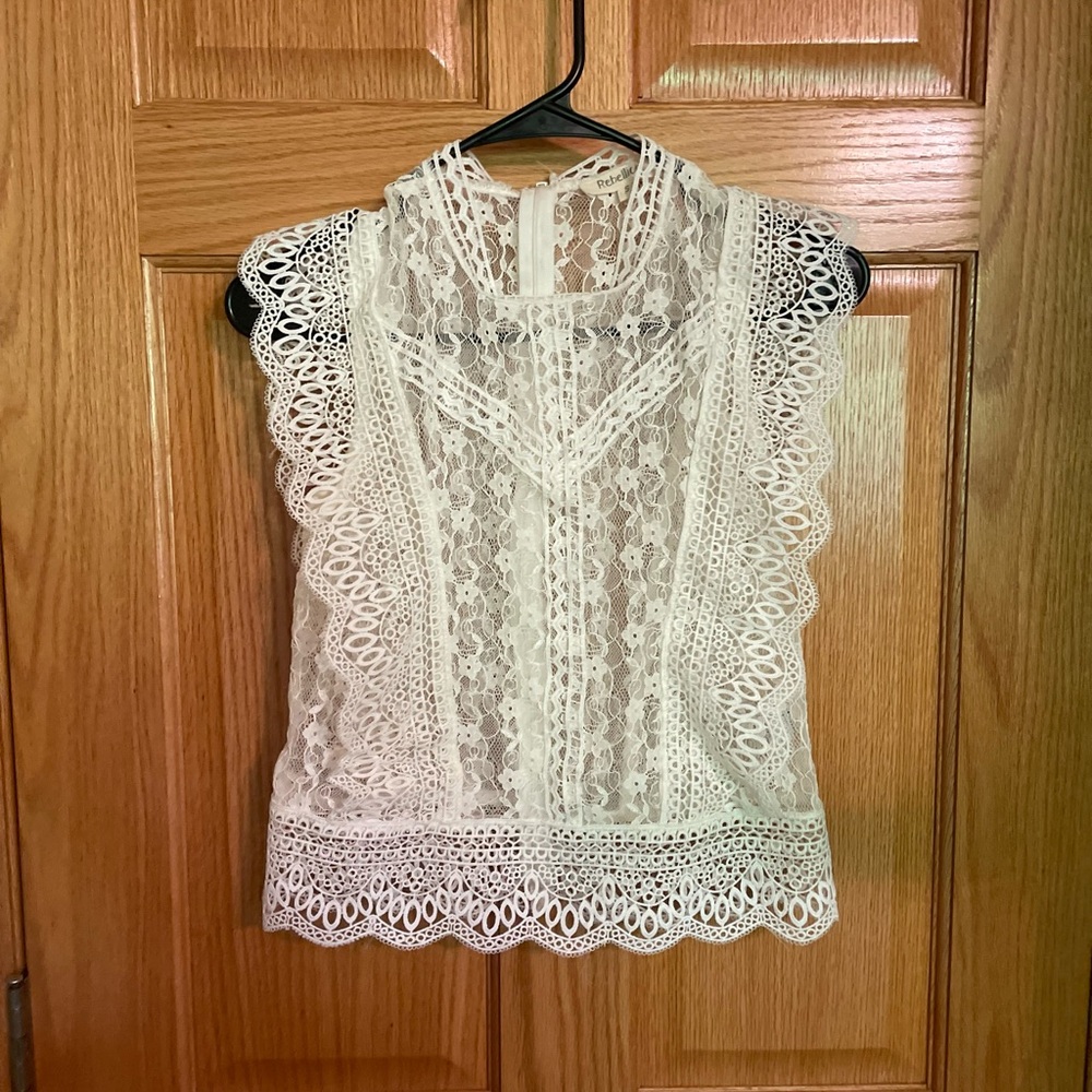 Rebellion Cream Lace Sleeveless Blouse with Bib Collar